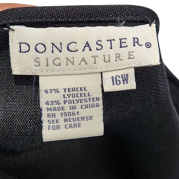 Doncaster Signature Women 16W Gray V-Neck Sleeveless Blouse Tank Top Shirt - Picture 7 of 8